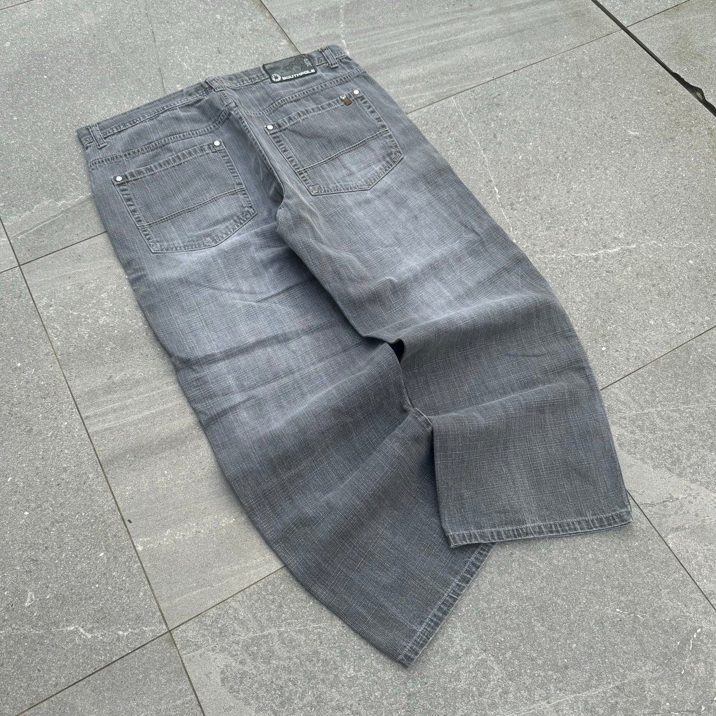 🐐 southpoles omgeeee - 40x30” SO FAT