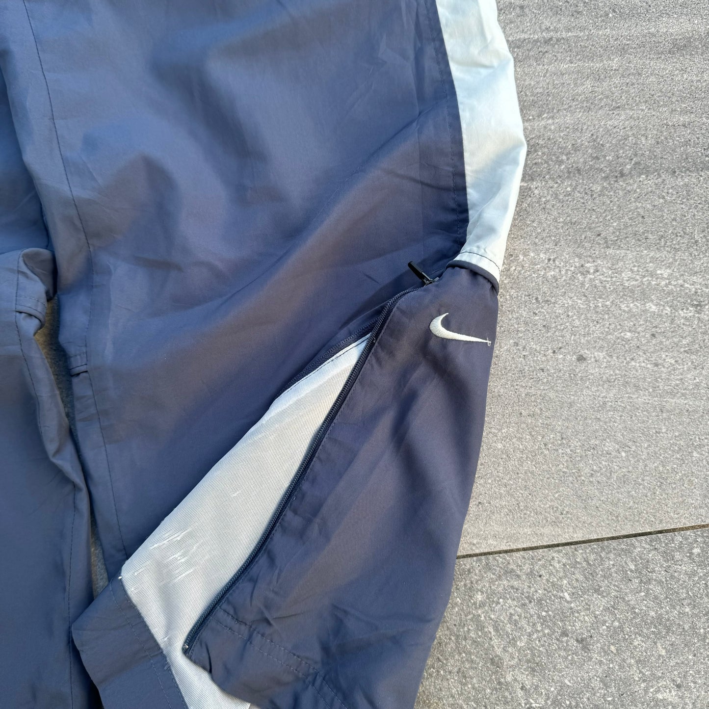 OG panelled nike trackies - M