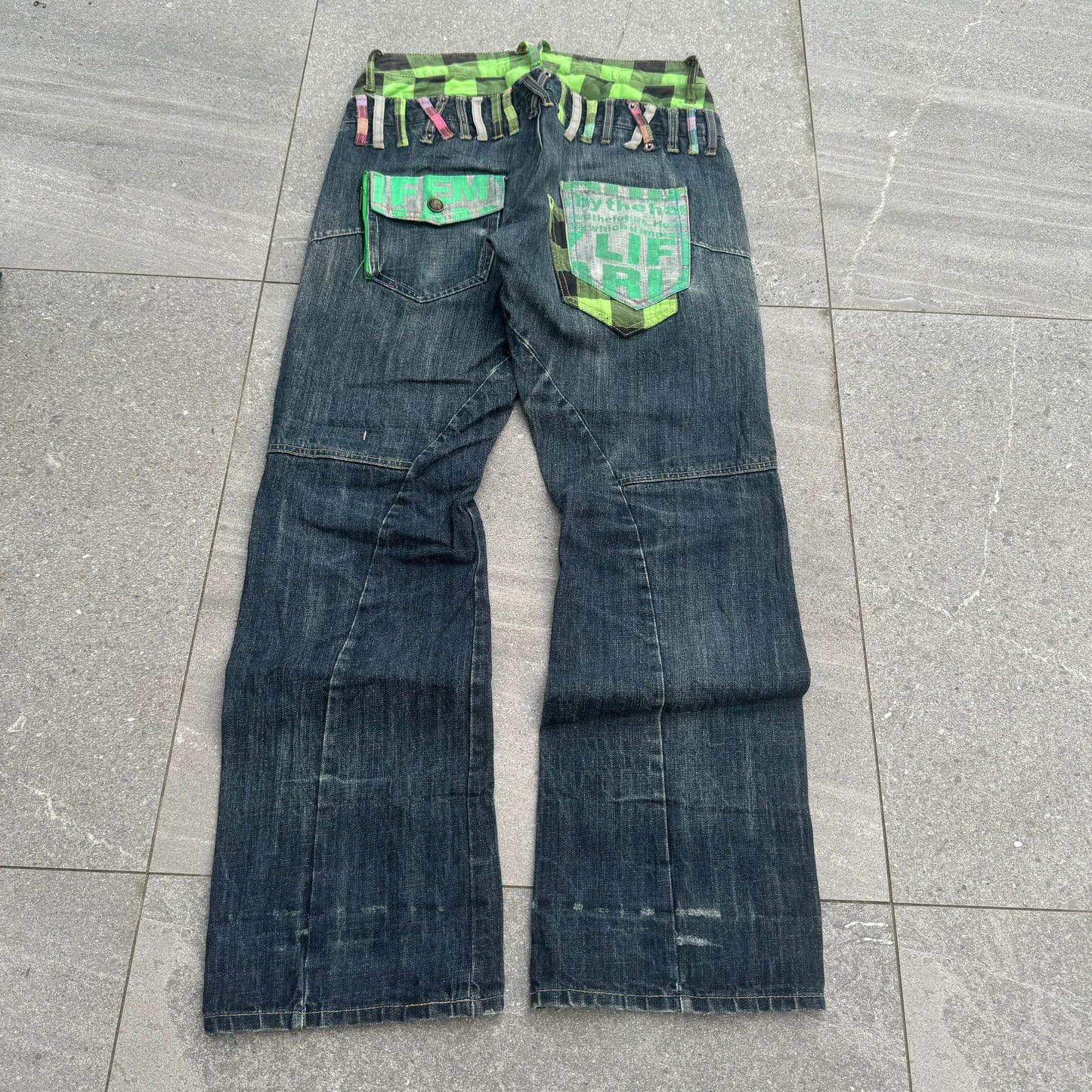 wait these are fucking nuts 31x31”