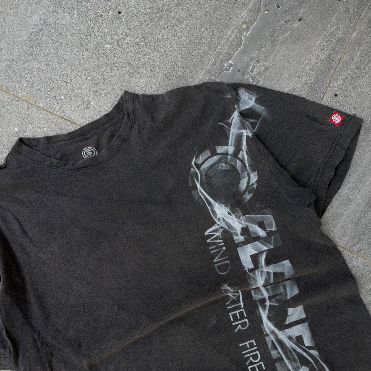 element smoke tee - L