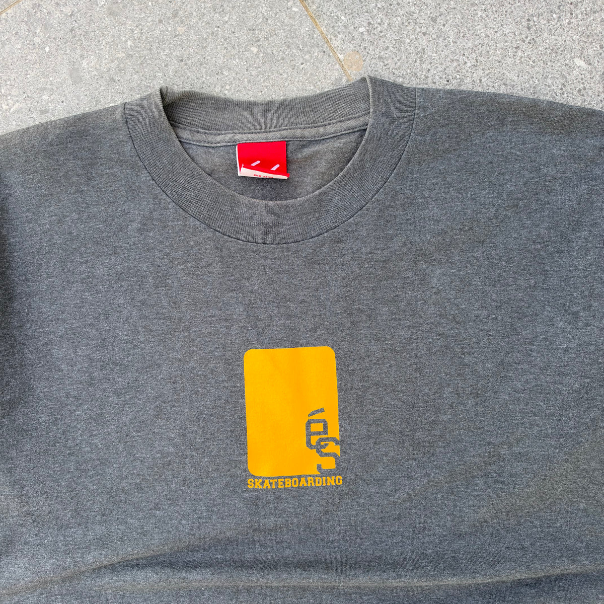 90s és tee (made in USA) - M