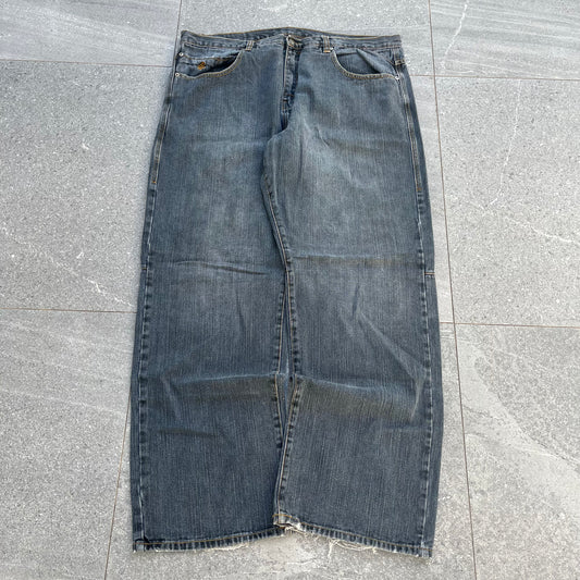 pocket striped rocawears - 40x33”