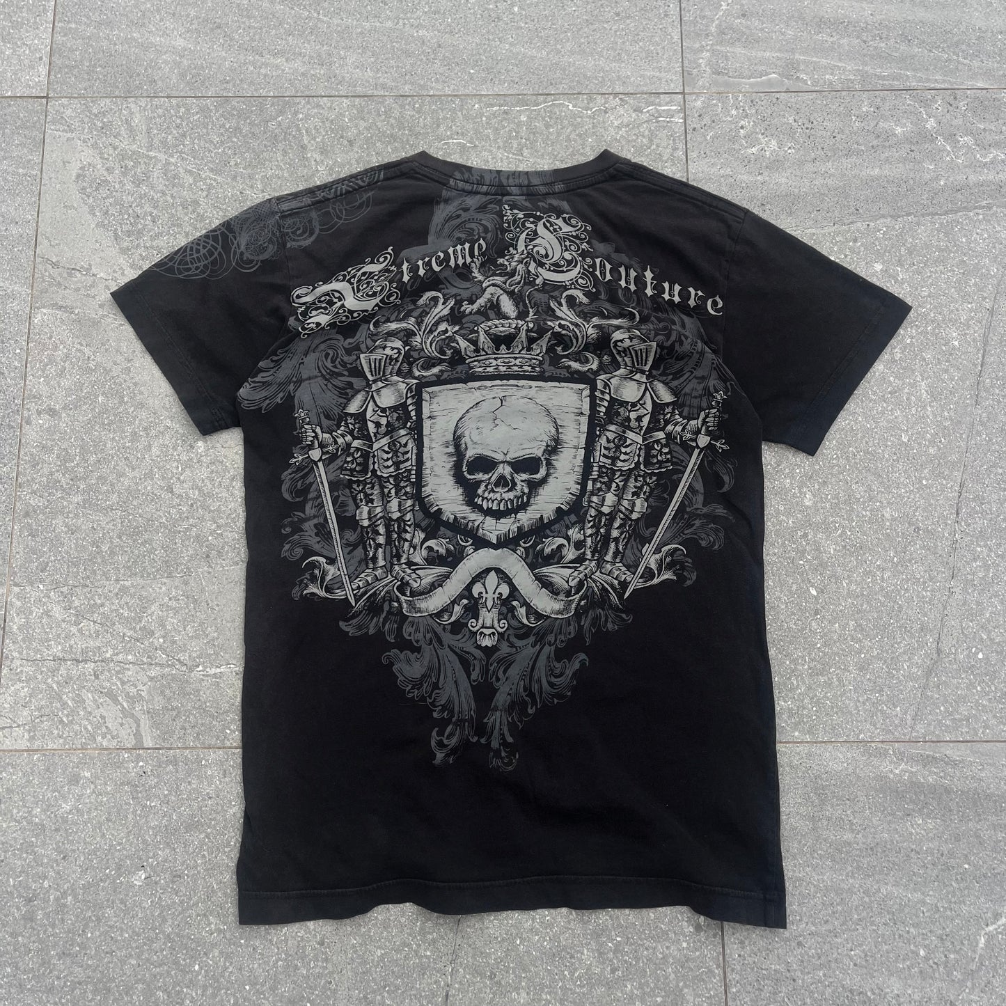 xtreme couture tee - S
