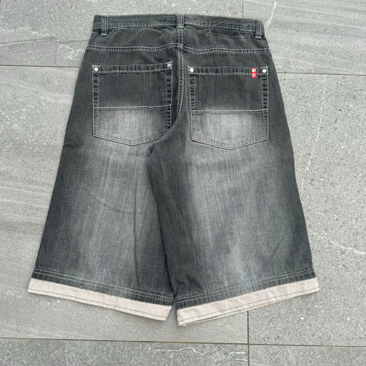 southpole redtab jorts - 32x16”