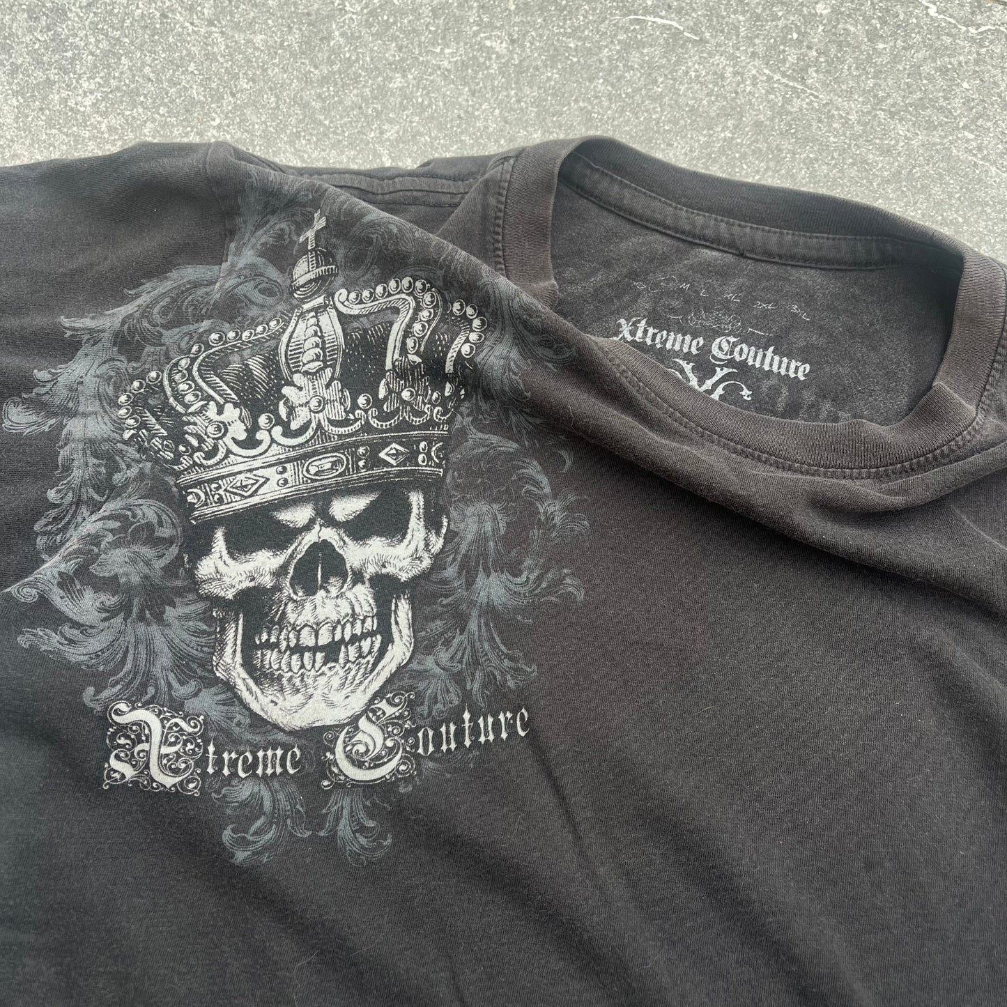 xtreme couture tee - S