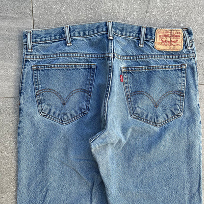 fat levi 517 bootcuts - 38x31