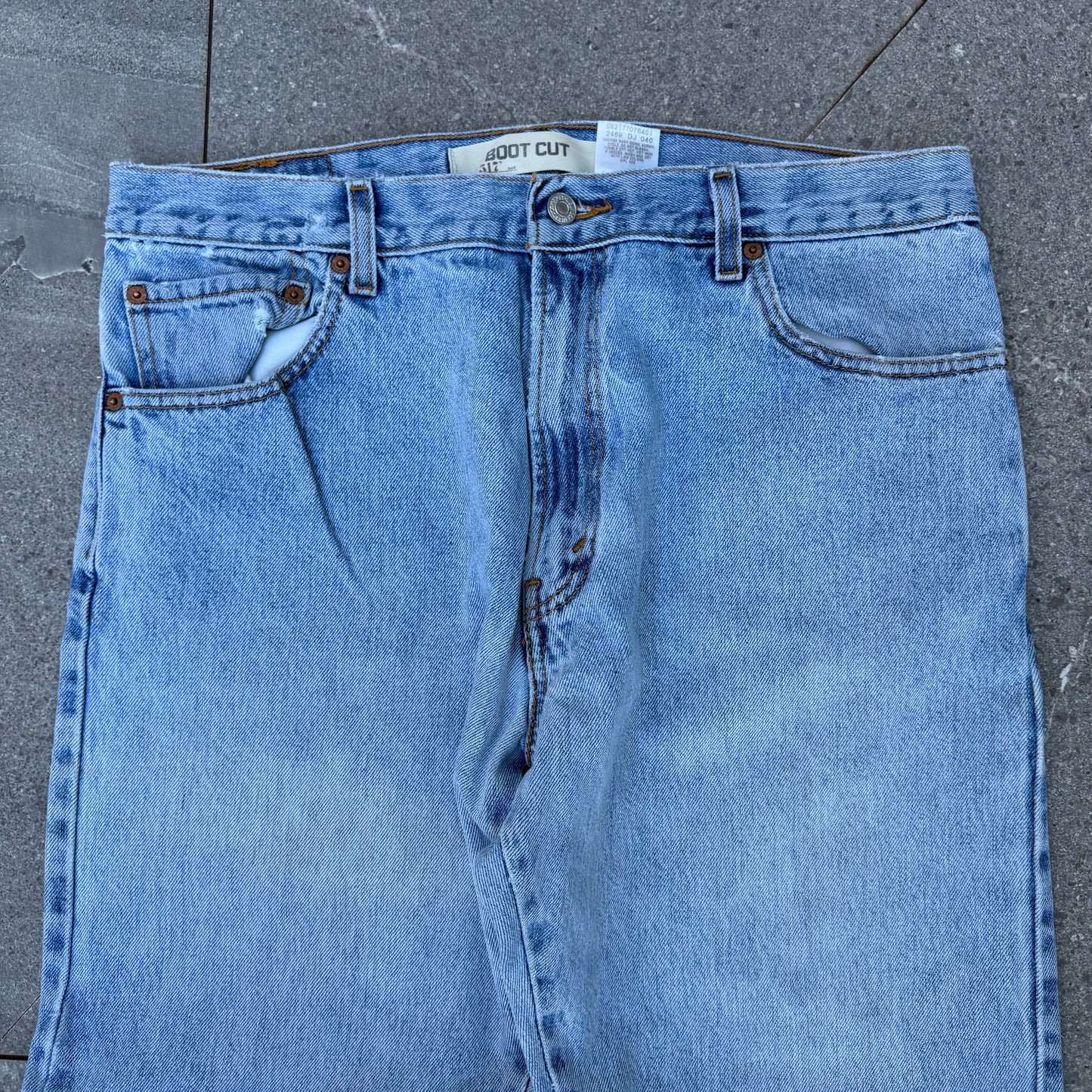 beaut lightwash pair of 527 bootcuts - 34x30”
