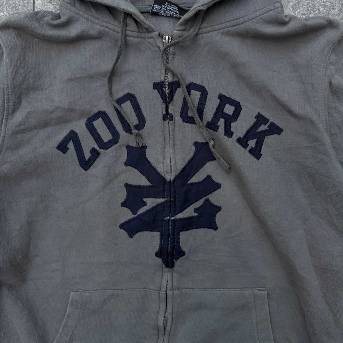 og zoo york zip -