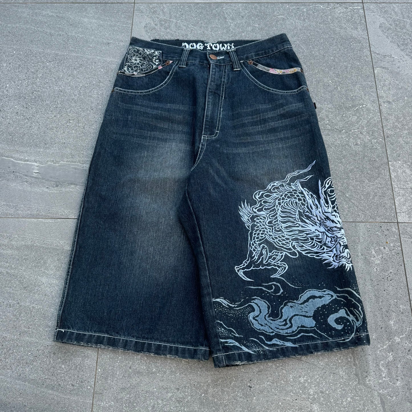 rare af dogtown dragons - 32x15”