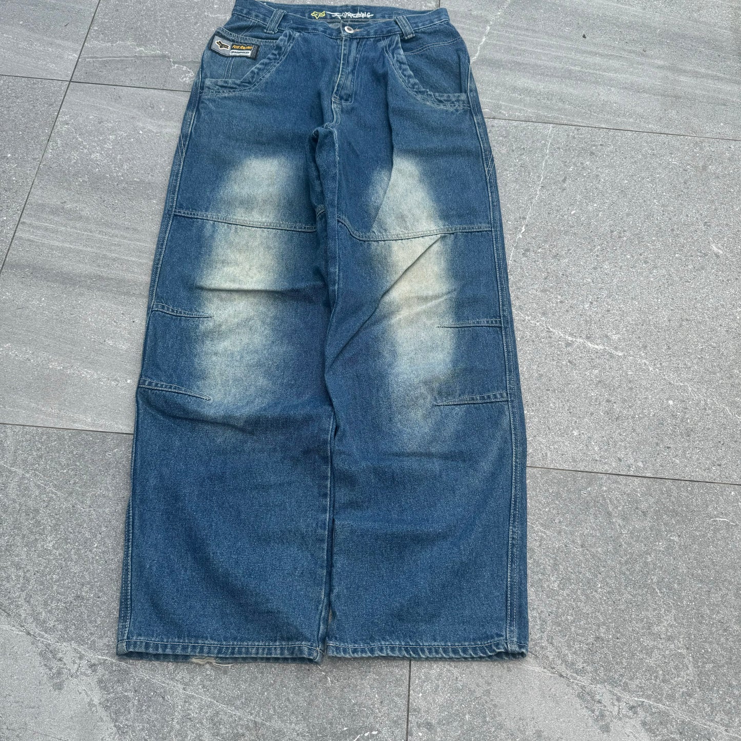 fox jeans - 30x31”