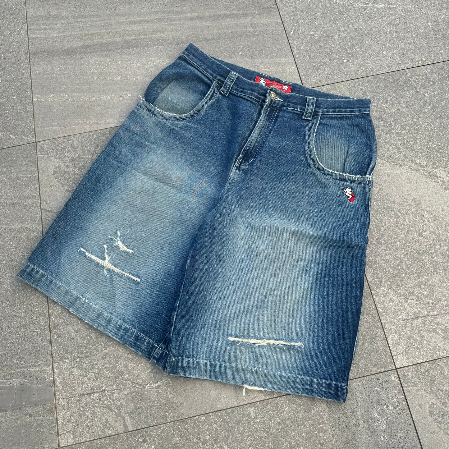 jnco spec snake eyes jorts - 34x13”