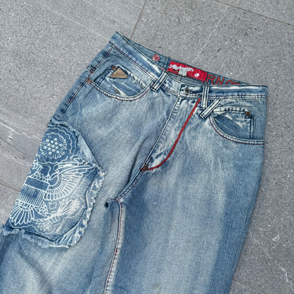 akademiks jeans - 31x33”