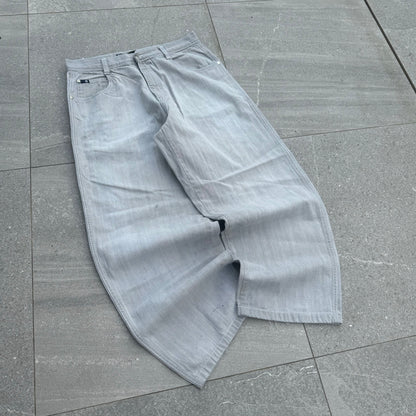 jesse pinkman southpoles - 35x31”