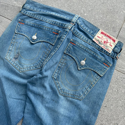 truey boooootcuts - 38x35” perfect stack