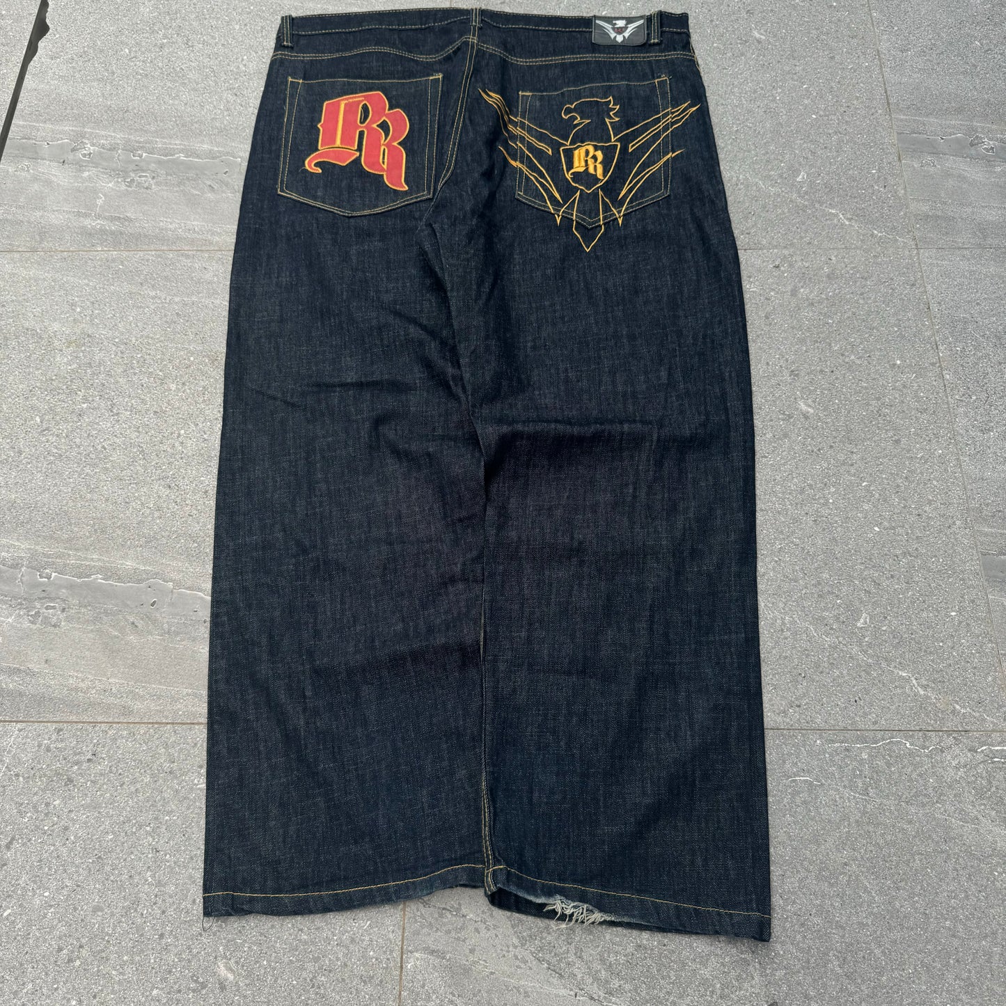 huge roman royalty jeans - 46x33”