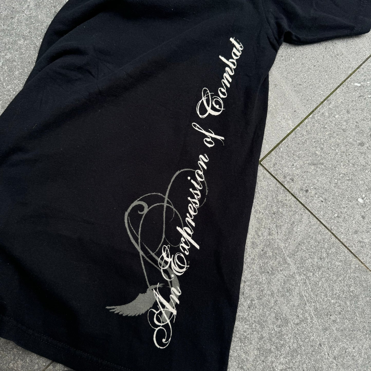 tapout tribal tee - M