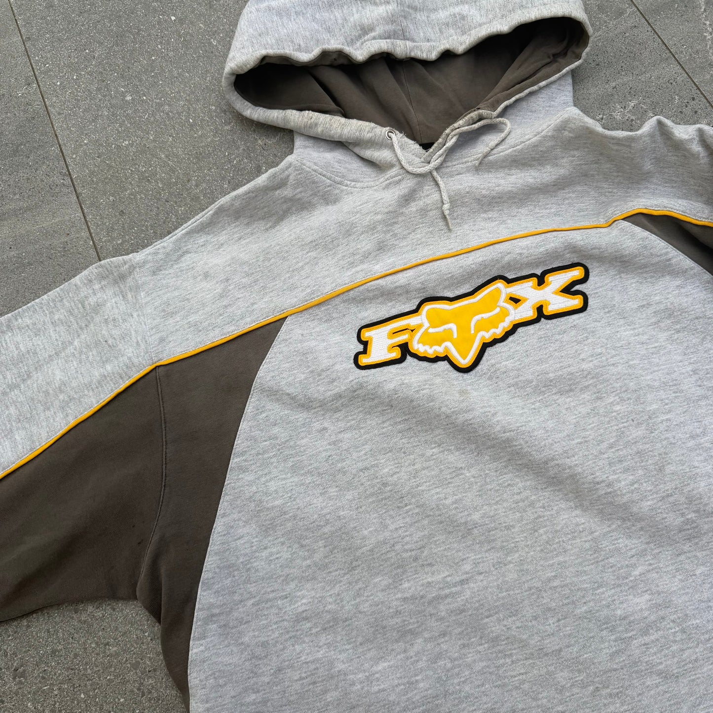 grail 00s fox hoodie - XL