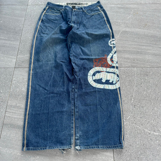 crayzzzz ecko hits - 36x32”