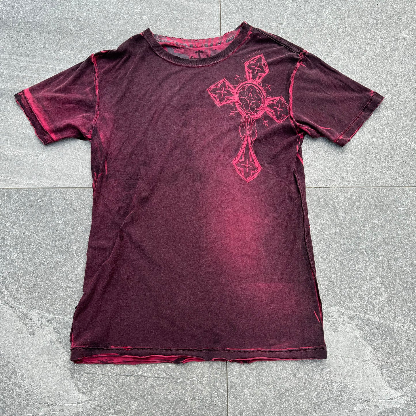 reversible affliction tee -M/L