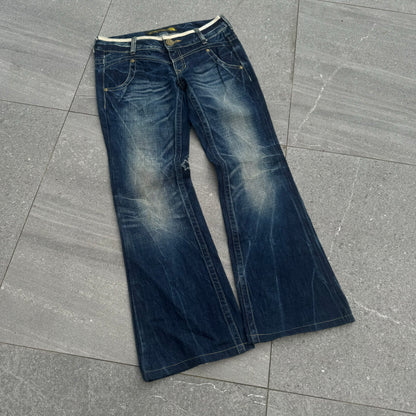 redpepper bootcuts 🧚🦄🤪 31x30”