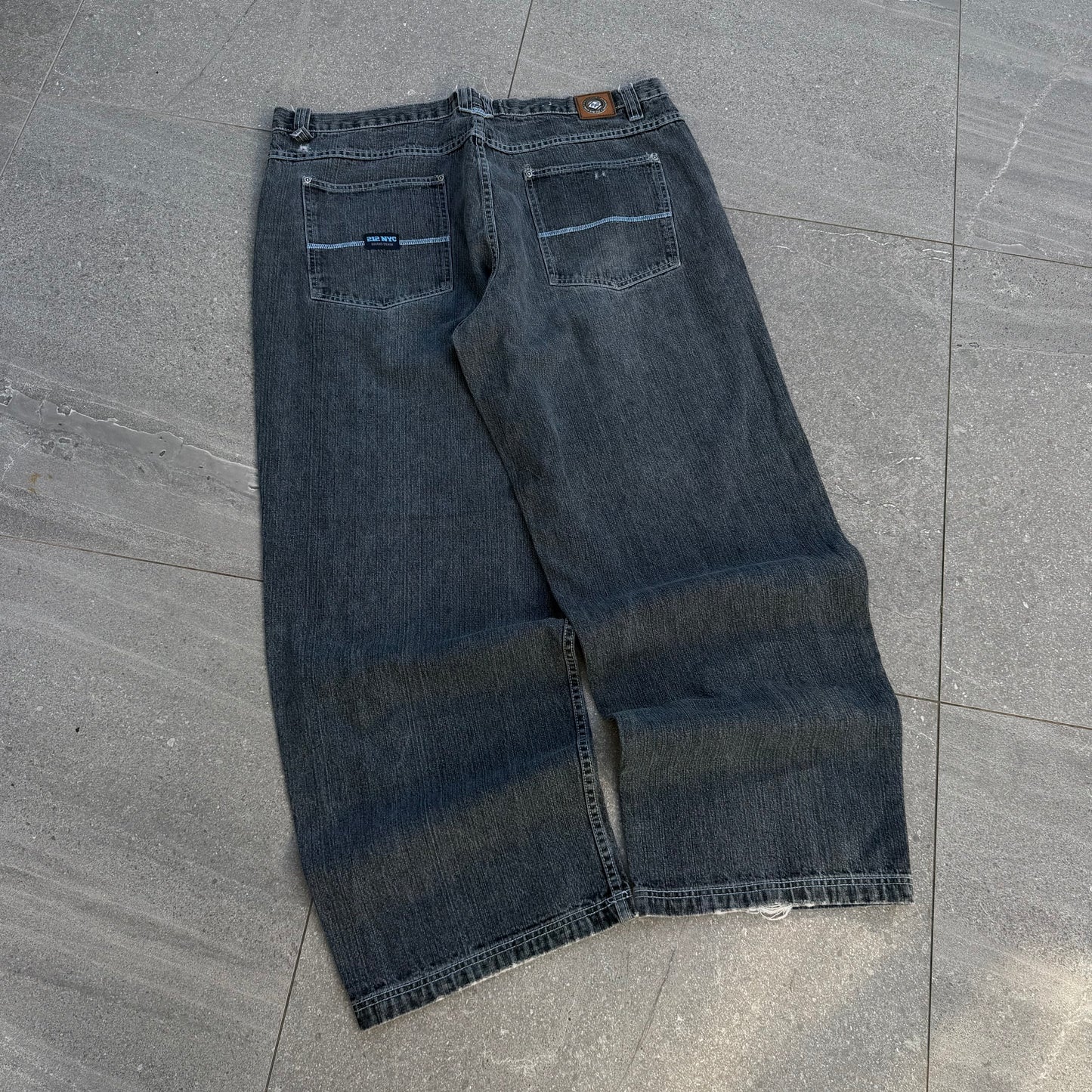 the ultimate new york jeans (yes they baggy as fuck too) - 40x32”