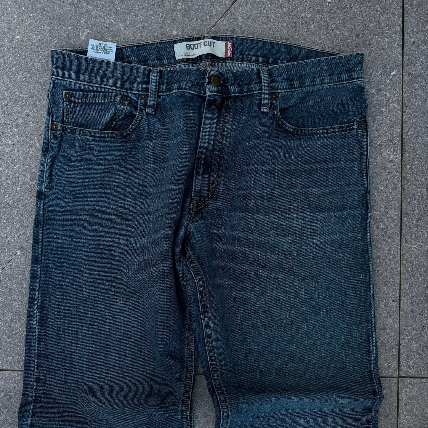 deeep blue 527 levi’s bootcut - 34x30”