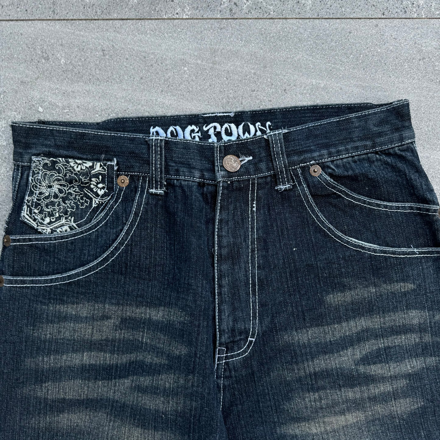 grail dogtown jorts - 34x17”