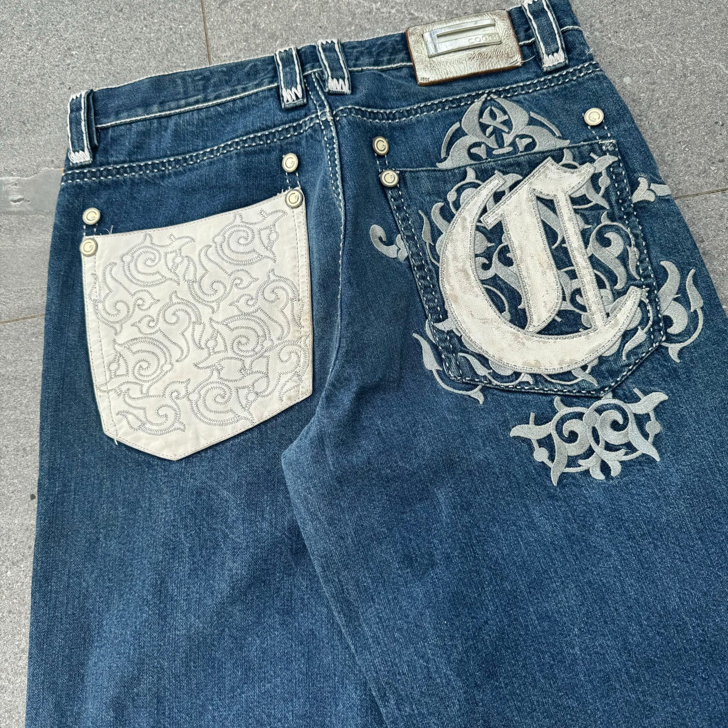 grail coogi jorts - 35x15.5”