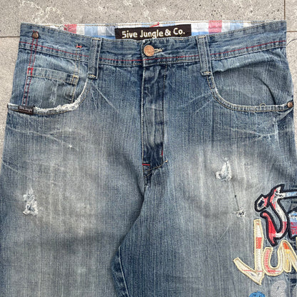 grail five jungle side hits - 34x29”