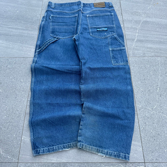 fatttt brooklyn xpress jawns - 40x30”