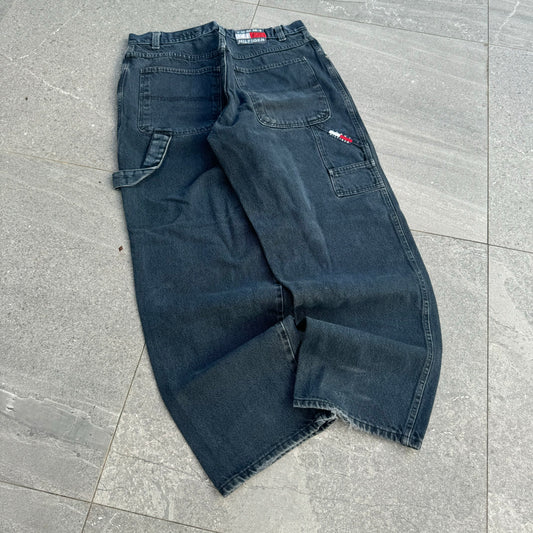 gorgeous deep navy tommy jeans - 36x32”