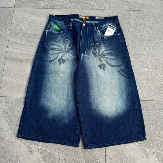 insaneeeee deadstock akademiks - sizes 36-40”