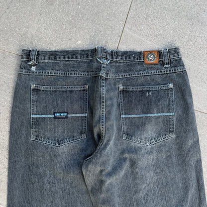 the ultimate new york jeans (yes they baggy as fuck too) - 40x32”