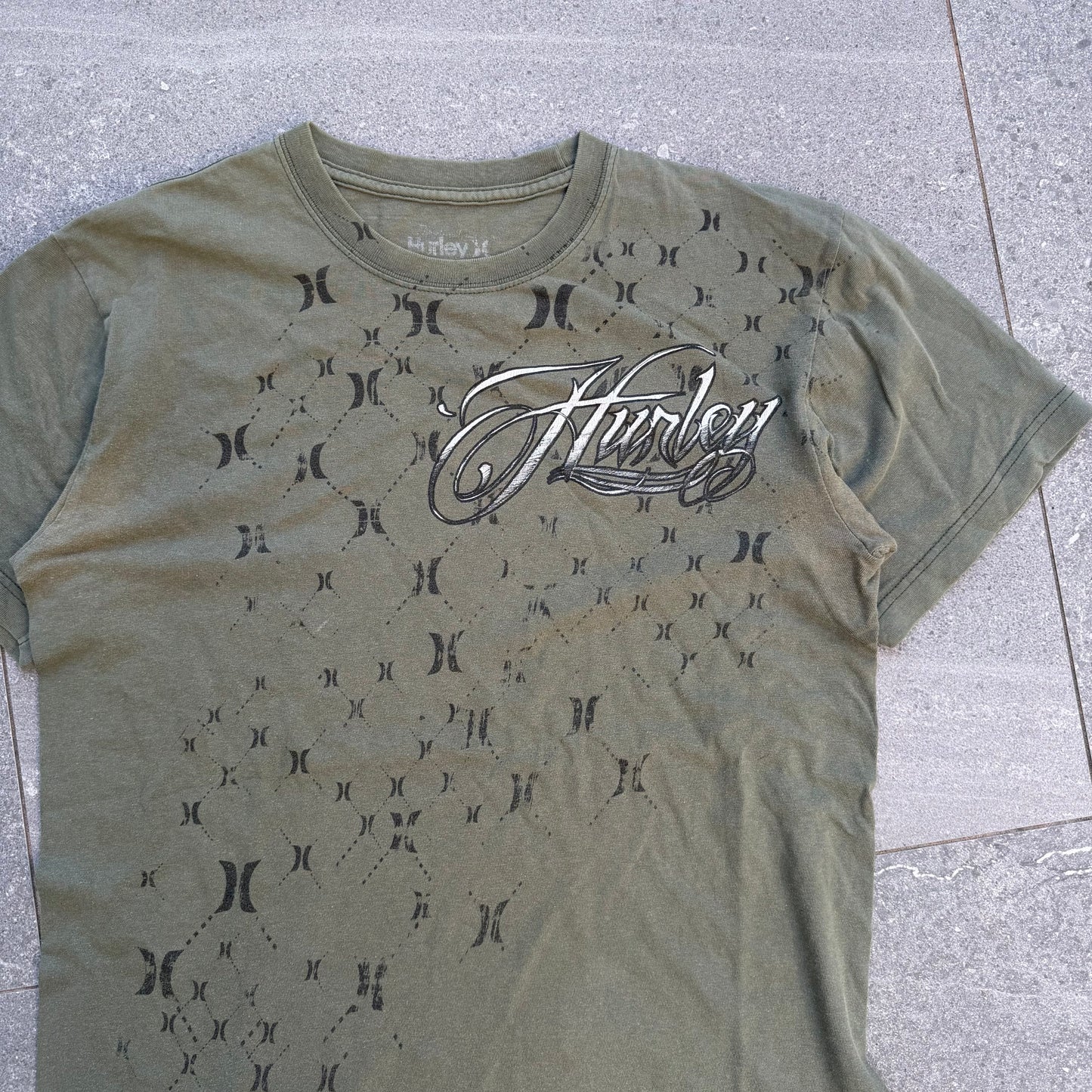 hurley wire tee - M