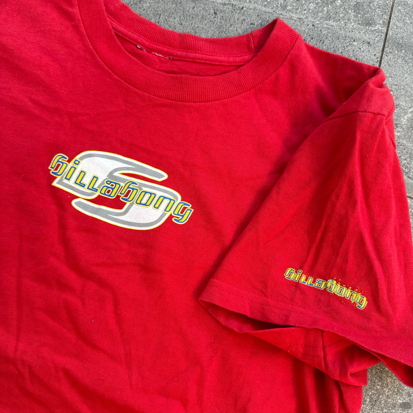 billabong tee - M