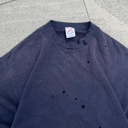 absolute beauty of a crewneck - L