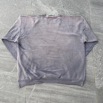 woooowww the wash on this crewneck too good - XL