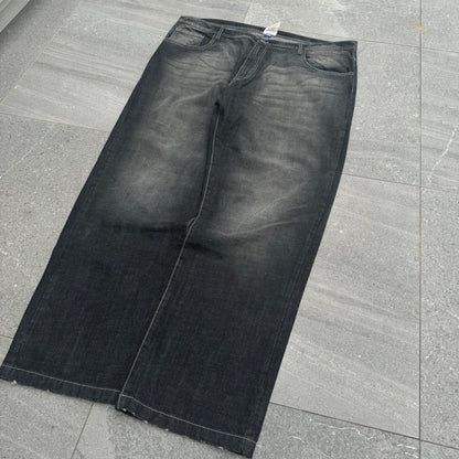 humongous g unit jeans - 46x36”