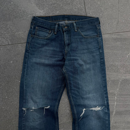 beautiful dark wash levi’s - 32x30”