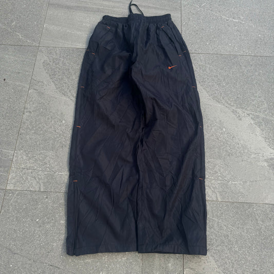 orange 🍊 detailed nike trackies - 29x28”