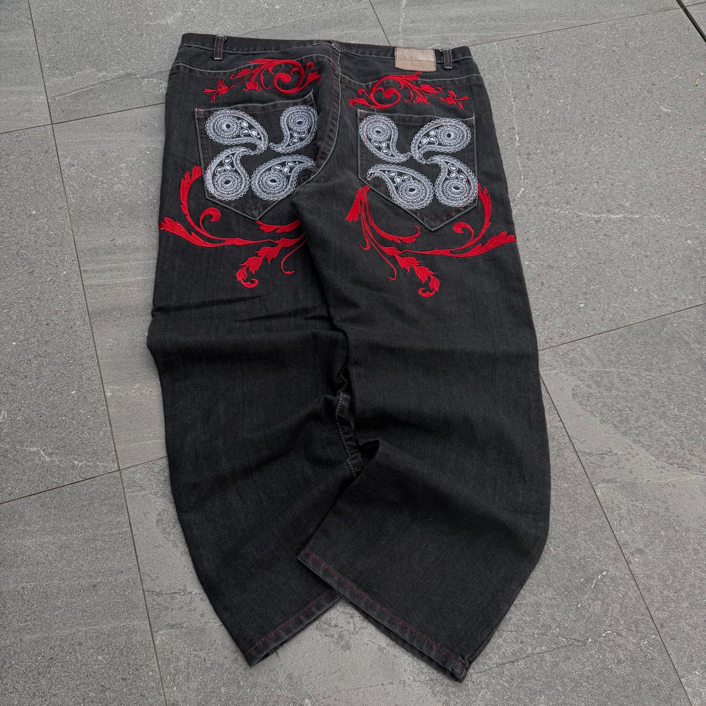 grail grail GRAIL red ape backhits - 42x32”