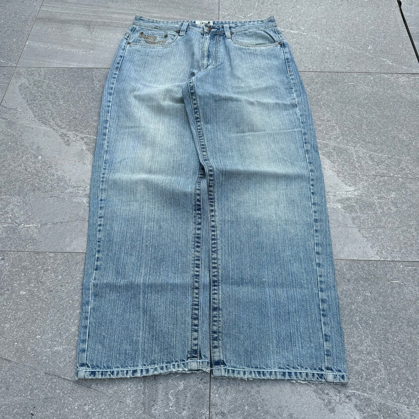 beautiful enyce jeans - 36x32”