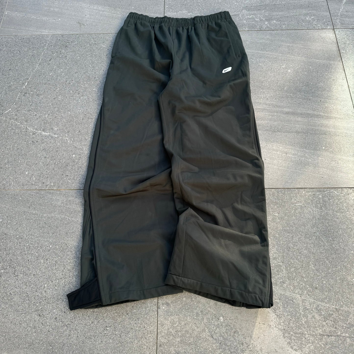 nike sweats w velcro bootcut - 32-36”
