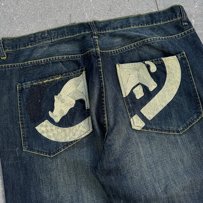 HUGEEE ecko jeans - 40x30”
