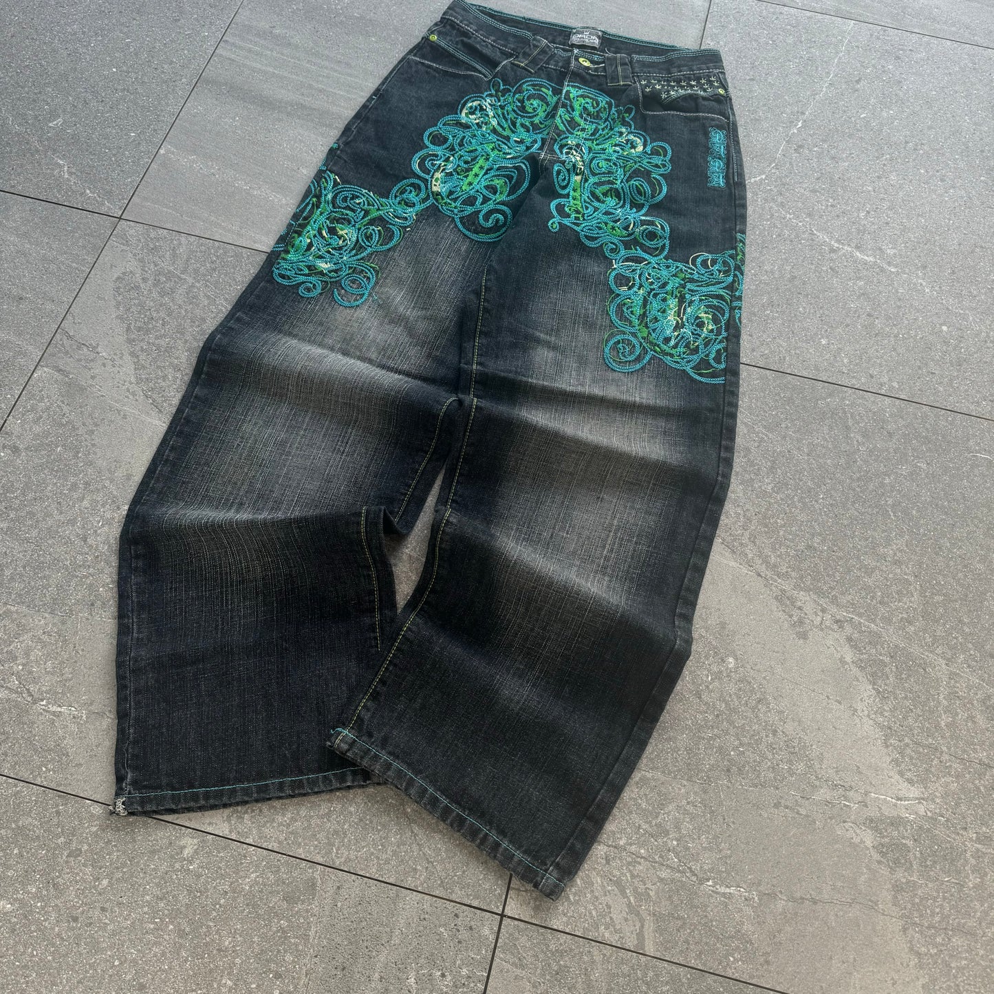 god tier dada jeans - 29x33”