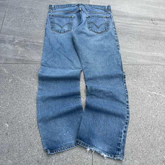 beautifulll 517 levi bootcuts - 36x32”