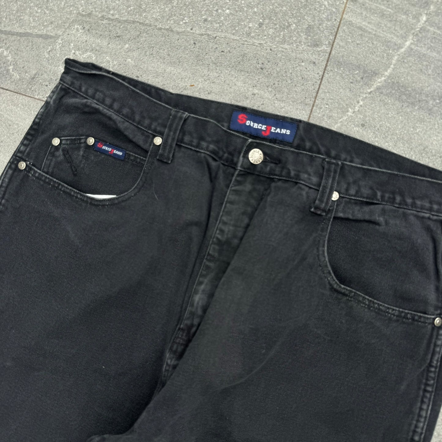 source jeans - 38x31”