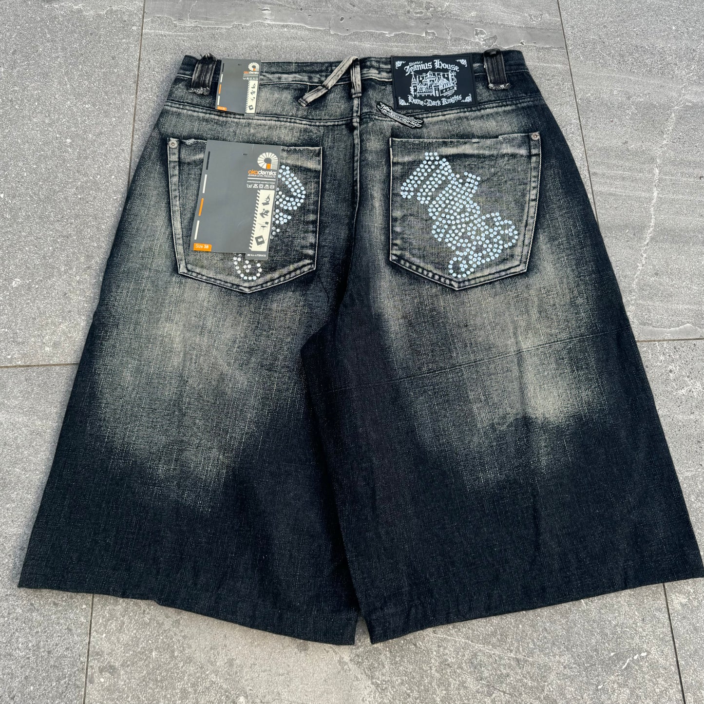 nutted all over these 😖 insane wash - 38”