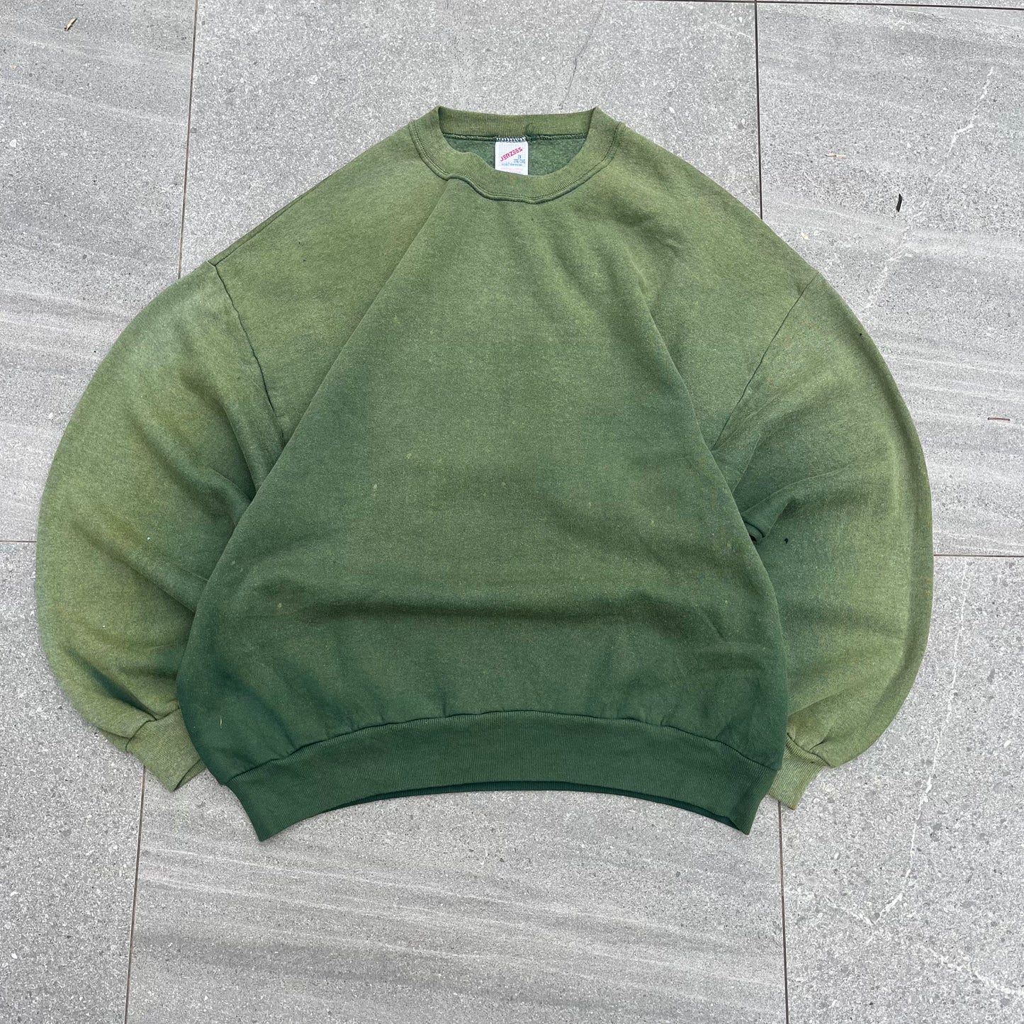 stunning emerald fade crewneck - 2XL