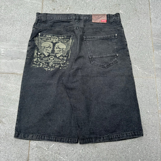 gangsta nofear shorts - 36x13.5”